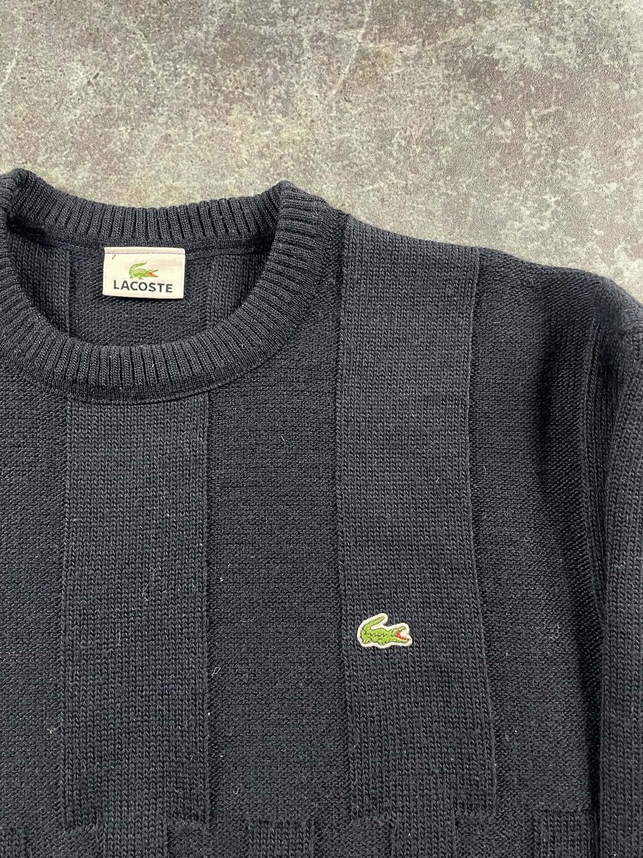 Lacoste Sweater (L-XL)