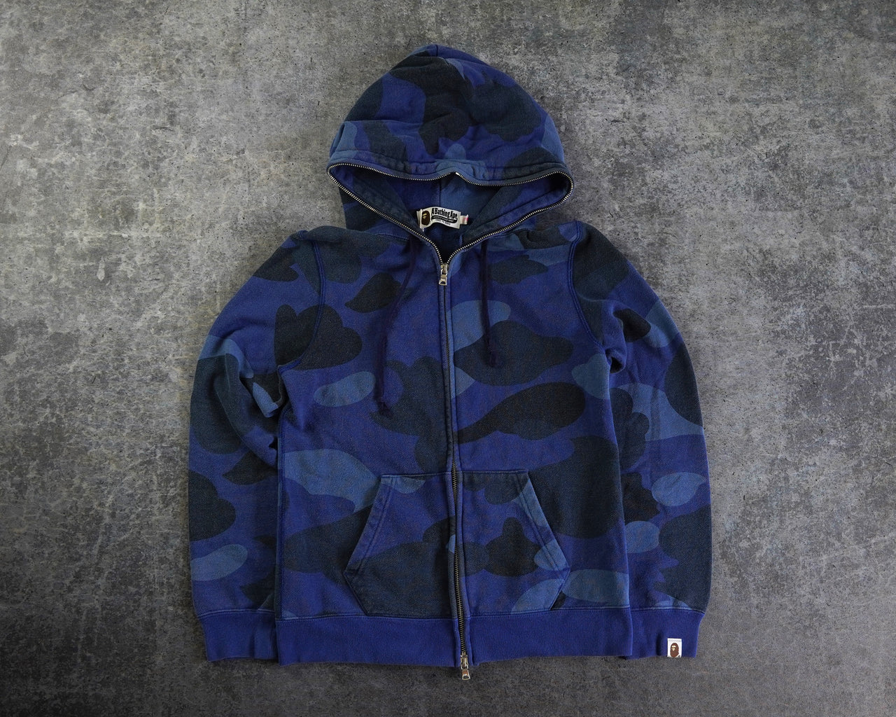 Bape Hoodie (XS)