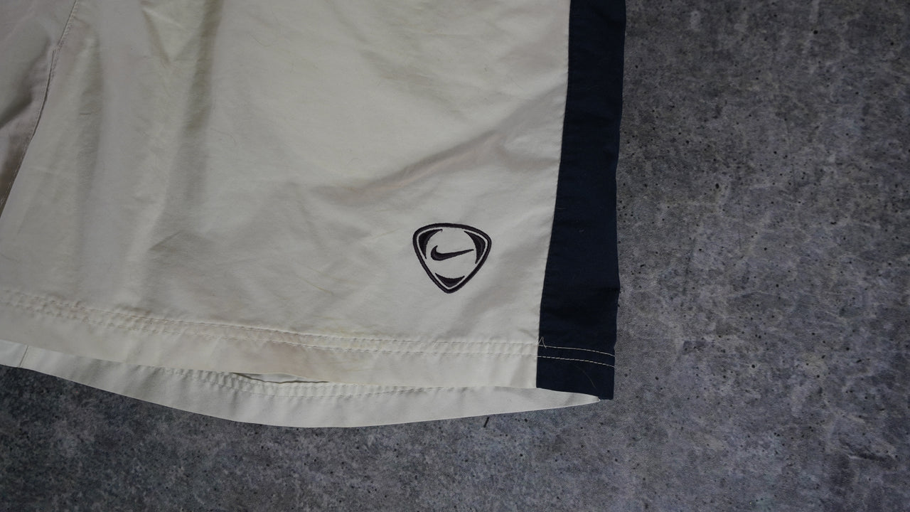 Nike Shorts (XL)
