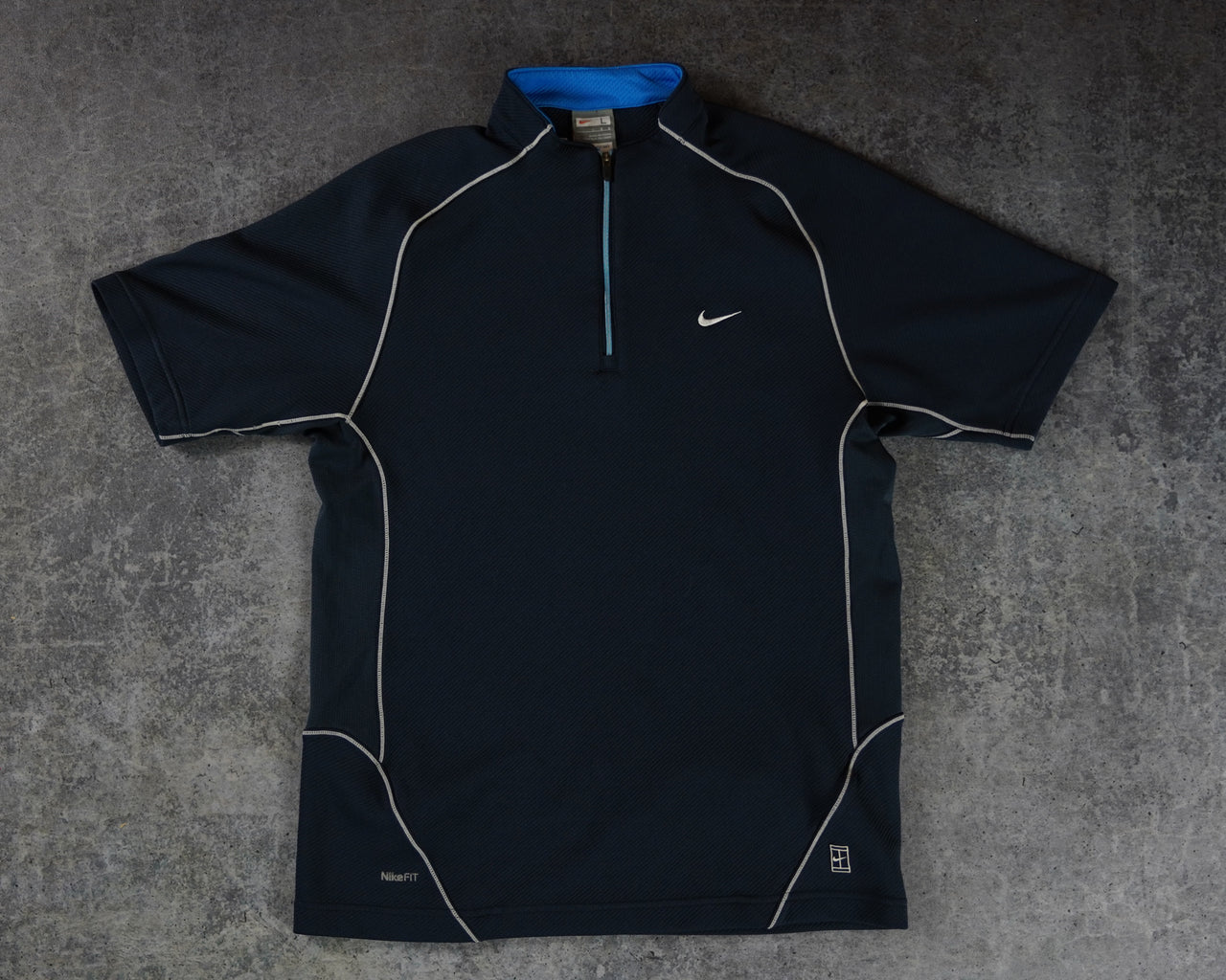 Nike Tennis Shirt (S)