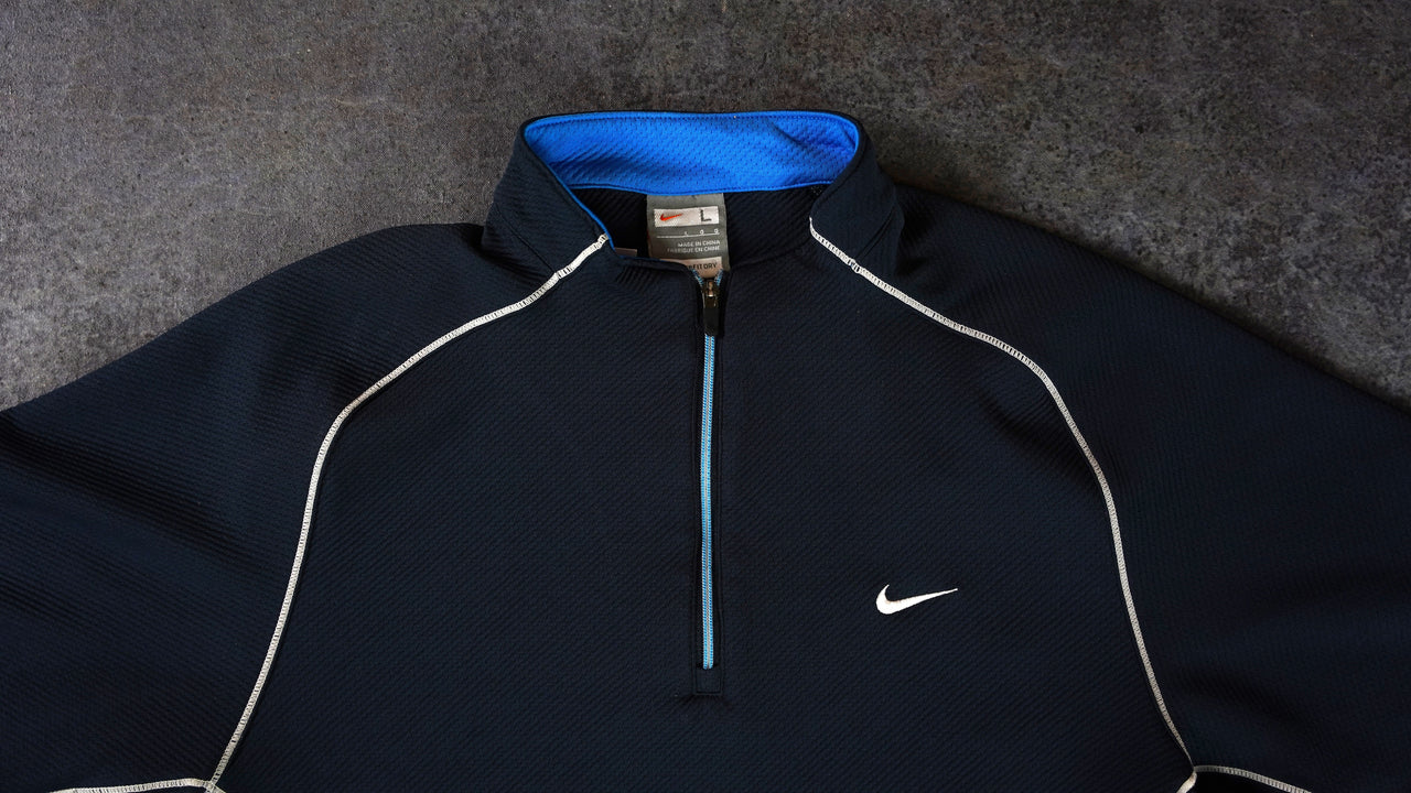 Nike Tennis Shirt (S)