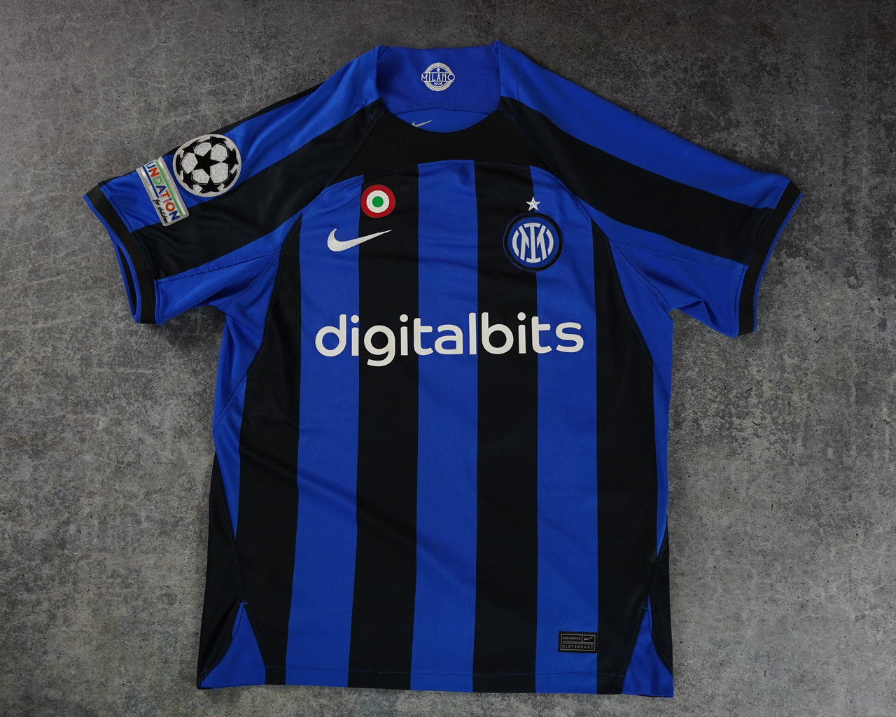 Nike Inter Mailand 2022/2023 Trikot (M)