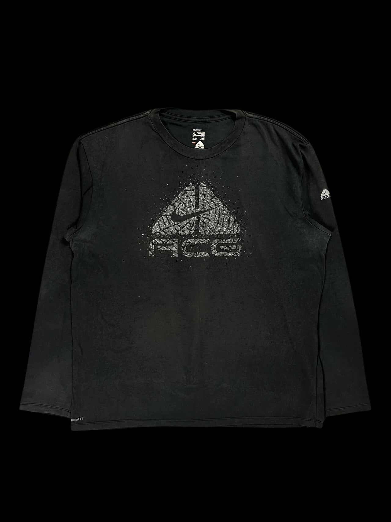 Nike ACG Longsleeve (L-XL)